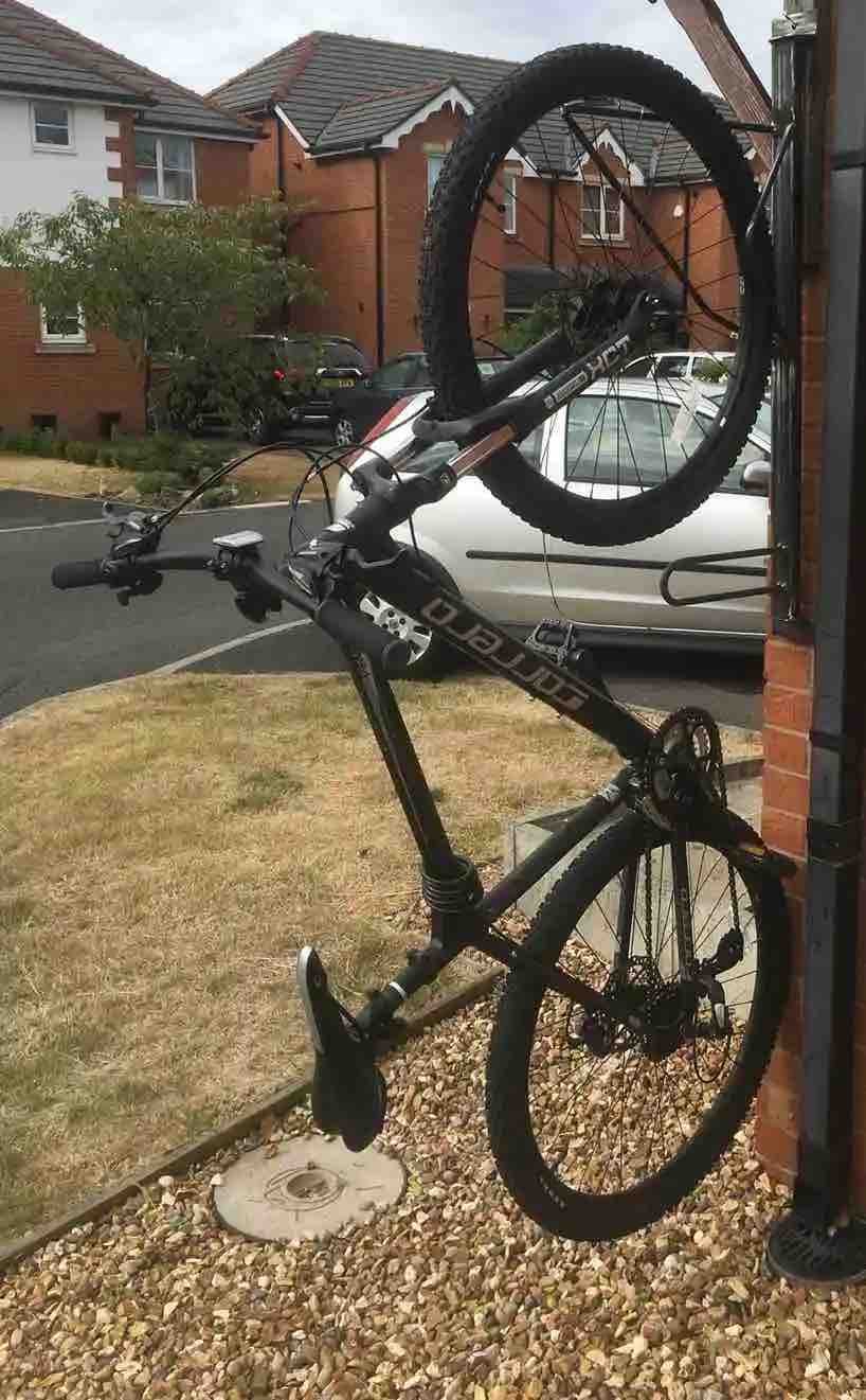 Secure Vertical Wall Rack