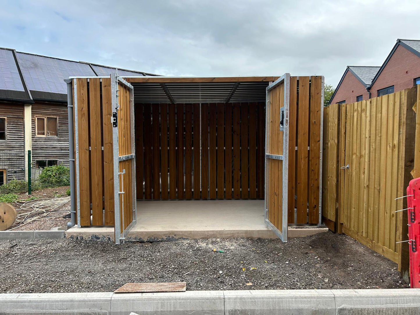 5 Space Timber Clad Shelter