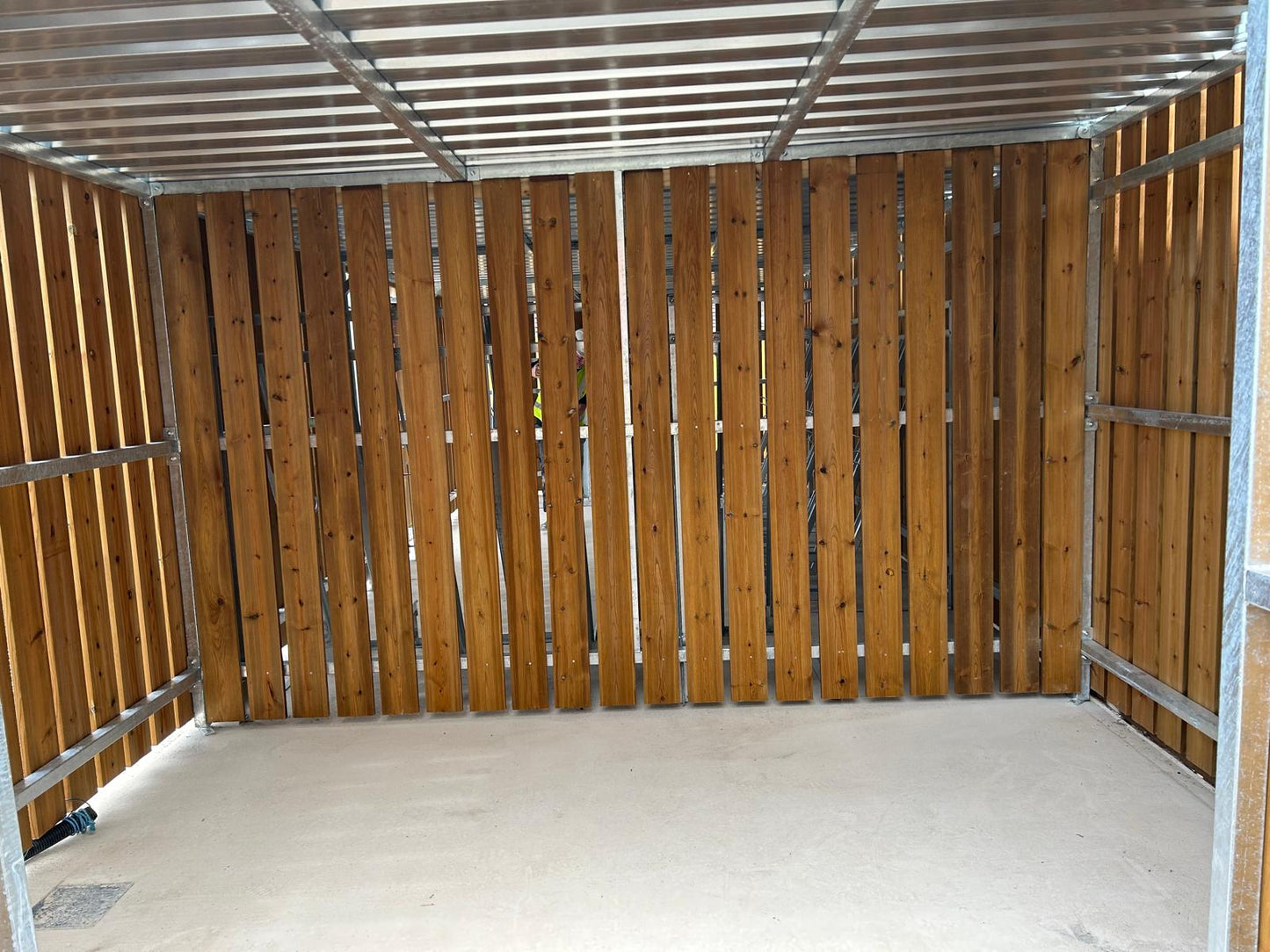 5 Space Timber Clad Shelter